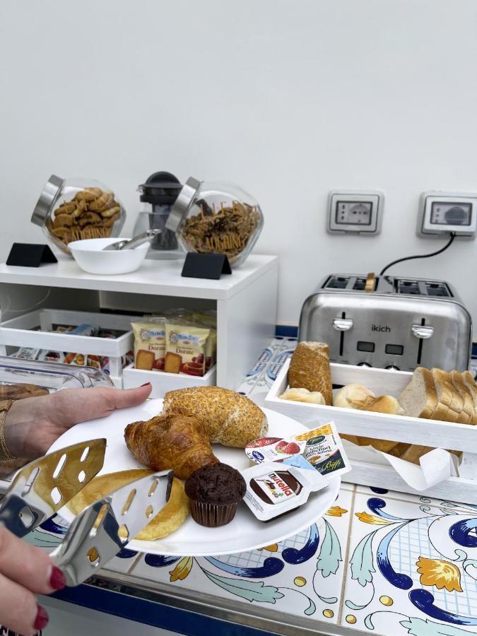Villa Gabriella - Rooms & Breakfast Sant'Agnello Buitenkant foto